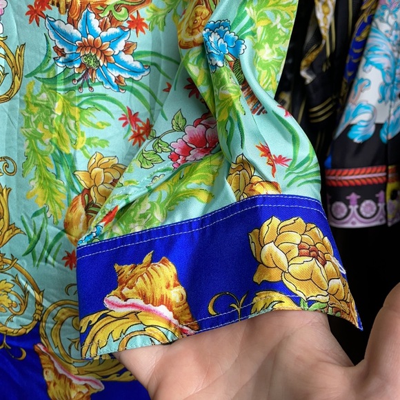 Rare silk Versace La Mer print button down shirt - Picture 3 of 9